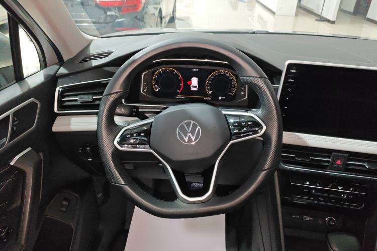 Used Volkswagen Tiguan L 2023 330TSI Automatic Two-Wheel Drive Smart Edition Steering Wheel