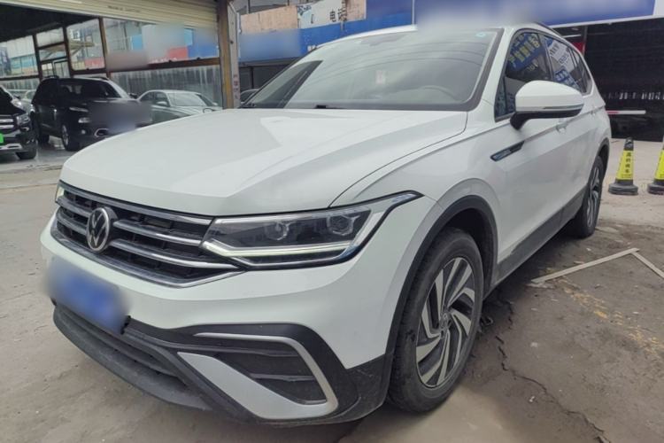 Used Volkswagen Tiguan L 2023 330TSI Automatic Two-Wheel Drive Comfort Edition Guazi used car, China used car export, Used car for sale, Used  cars, Cheapest cars for sale