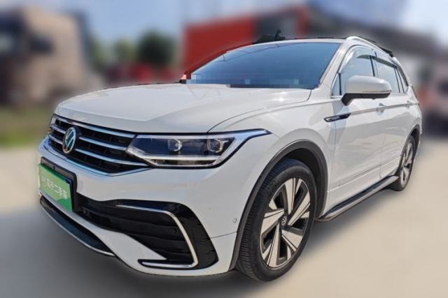 Used Volkswagen Tiguan L 2023 380TSI Automatic All-Wheel Drive R-Line Enhanced 7-Seater