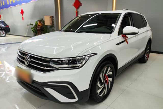 Volkswagen Tiguan L 2023 330TSI Automatic Two-Wheel Drive Smart Edition usado