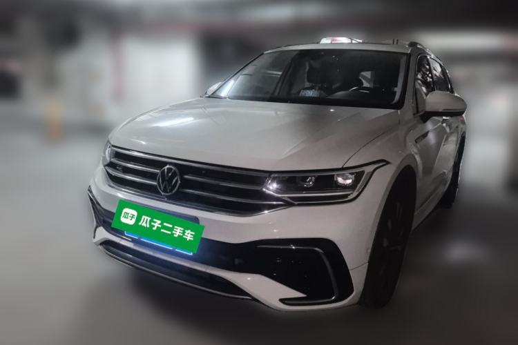 Used Volkswagen Tiguan L 2023 330TSI Automatic Two-Wheel Drive R-Line Enjoyment Edition Guazi used car, China used car export, Used car for sale, Used cars, Cheapest cars for sale