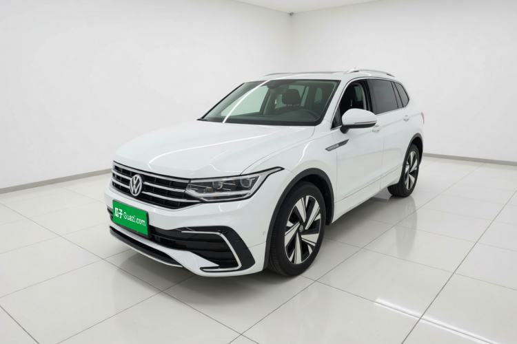 Ojetý Volkswagen Tiguan L 2023 Facelifted 380TSI Automatic All-Wheel Drive R-Line Plus Version 7-Seater Guazi used car, China used car export, Used car for sale, Used cars, Cheapest cars for sale