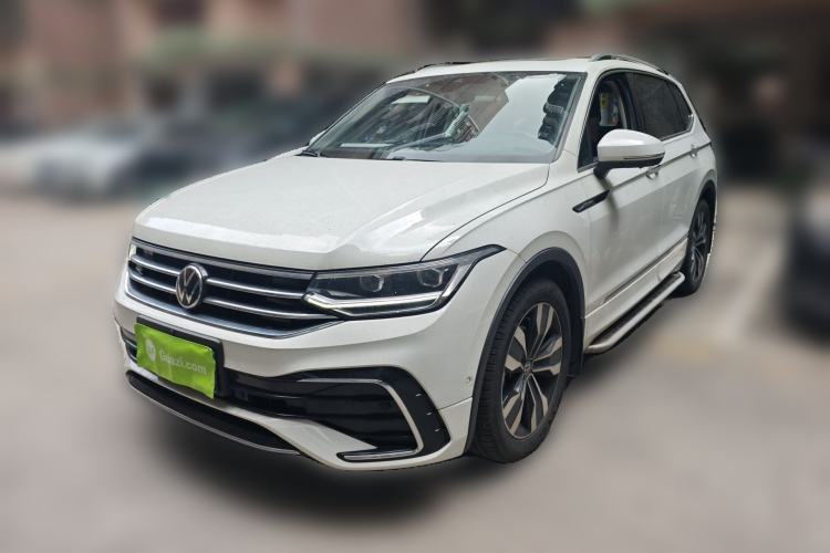 Used Volkswagen Tiguan L 2023 330TSI Automatic Two-Wheel Drive R-Line Enjoyment Edition Guazi used car, China used car export, Used car for sale, Used  cars, Cheapest cars for sale