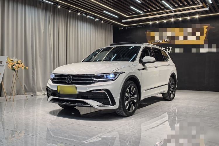 Ojetý Volkswagen Tiguan L 2023 Facelifted 380TSI Automatic All-Wheel Drive R-Line Plus Version 7-Seater Guazi used car, China used car export, Used car for sale, Used  cars, Cheapest cars for sale