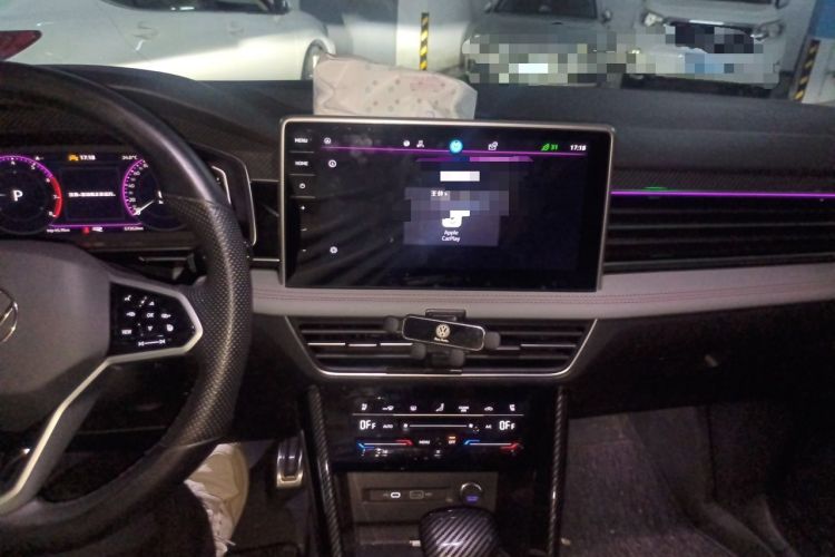 Used Volkswagen Tiguan L 2023 Restyled 330TSI Automatic Two-Wheel Drive R-Line Flagship Edition Audio And AC Panel