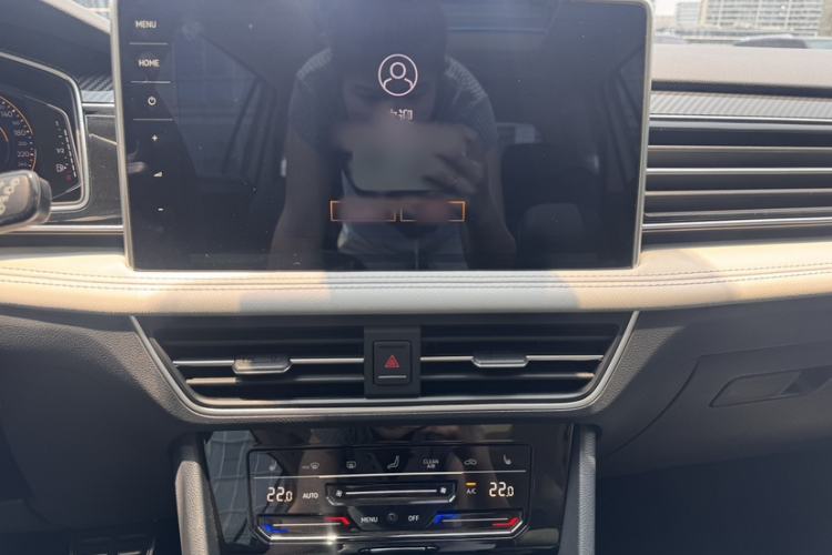 Used Volkswagen Tiguan L 2023 330TSI Automatic Two-Wheel Drive R-Line Enjoyment Edition Audio And AC Panel