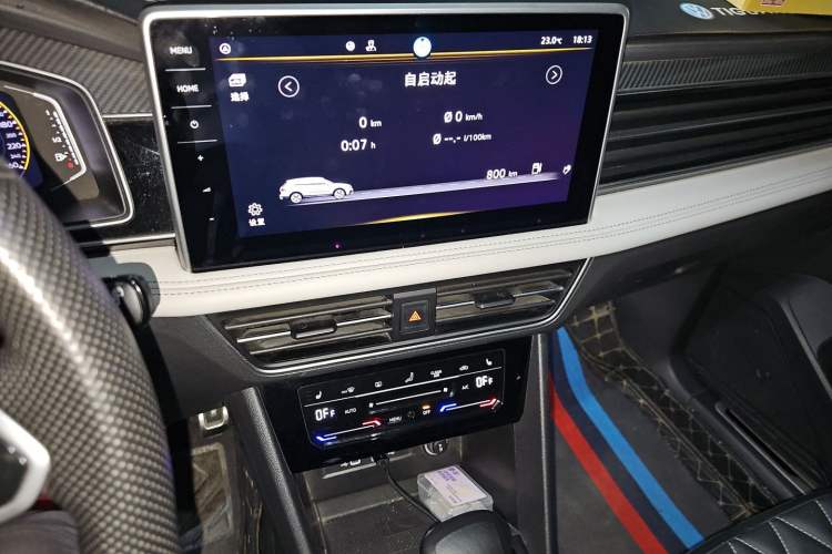 Used Volkswagen Tiguan L 2023 Restyled 330TSI Automatic Two-Wheel Drive R-Line Enhanced Comfort Version Audio And AC Panel