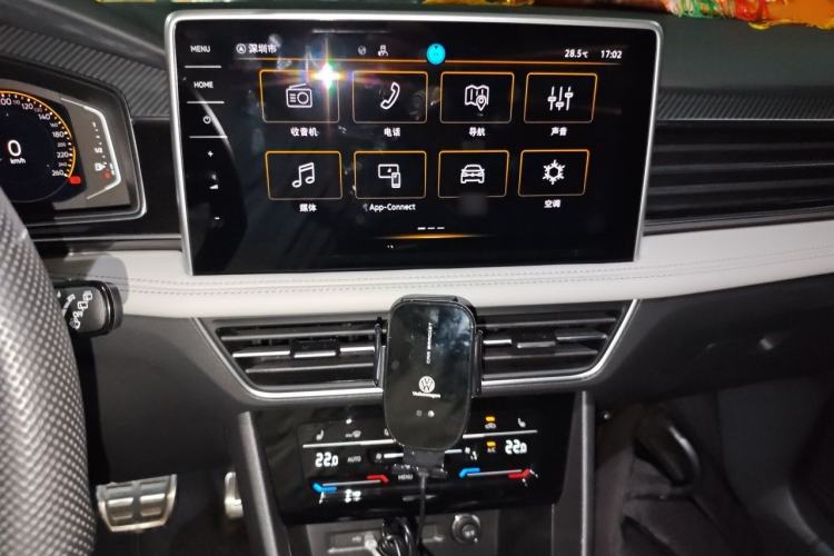 Used Volkswagen Tiguan L 2023 330TSI Automatic Two-Wheel Drive R-Line Enjoyment Edition Audio And AC Panel