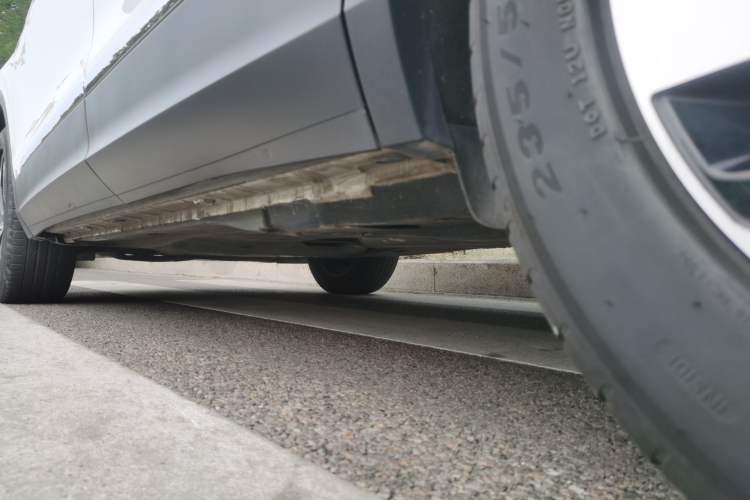 Used Volkswagen Tiguan L 2023 300TSI Automatic Two-Wheel Drive Smart Edition Chassis Rear Left