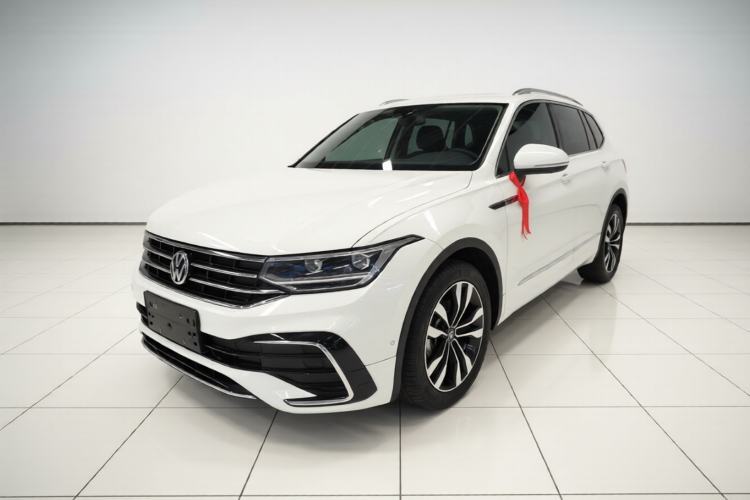 Volkswagen Tiguan L 2023 330TSI Automatic Two-Wheel Drive R-Line Enjoyment Edition usado Guazi used car, China used car export, Used car for sale, Used cars, Cheapest cars for sale