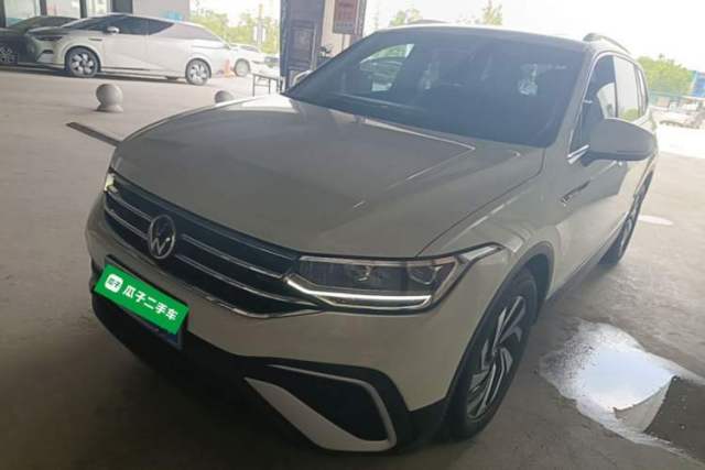 Used Volkswagen Tiguan L 2023 Revised Version 330TSI Automatic Two-Wheel Drive Smart Enjoyment Edition