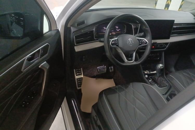 Used Volkswagen Tiguan L 2023 Restyled 330TSI Automatic Two-Wheel Drive R-Line Enhanced Comfort Version Driver Seat