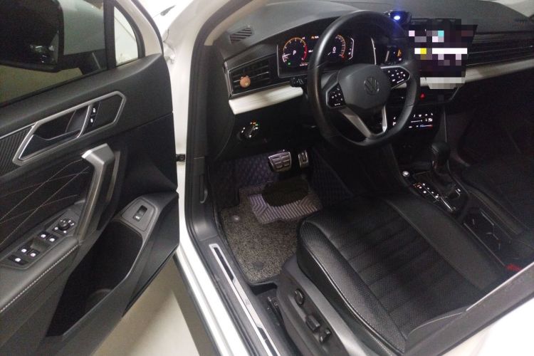 Used Volkswagen Tiguan L 2023 330TSI Automatic Two-Wheel Drive R-Line Enjoyment Edition Driver Seat