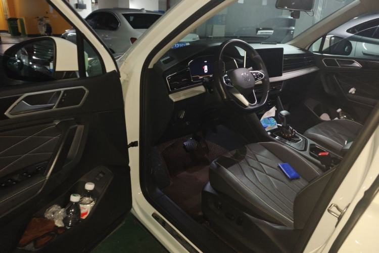Used Volkswagen Tiguan L 2023 330TSI Automatic Two-Wheel Drive Smart Edition Driver Seat