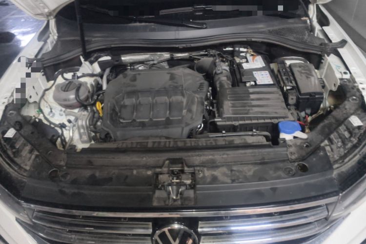 Used Volkswagen Tiguan L 2023 330TSI Automatic Two-Wheel Drive R-Line Enjoyment Edition Engine Bay