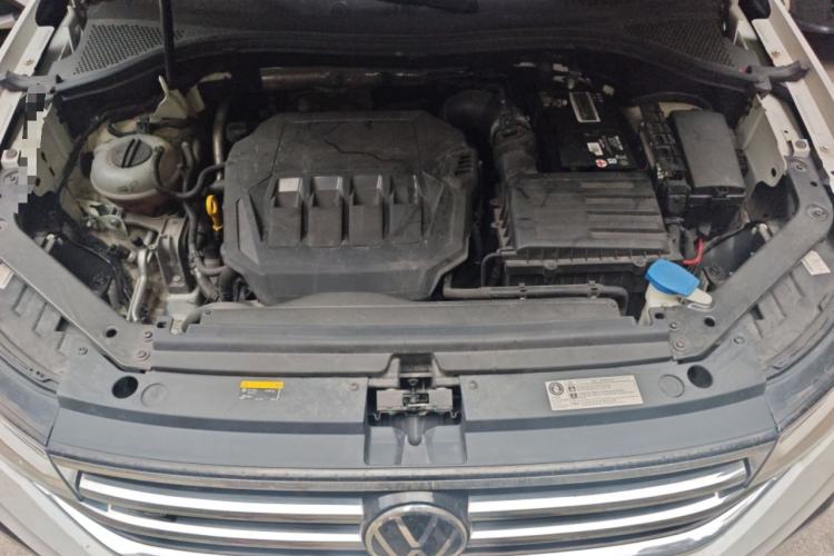 Used Volkswagen Tiguan L 2023 330TSI Automatic Two-Wheel Drive R-Line Enjoyment Edition Engine Bay