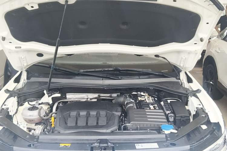 Used Volkswagen Tiguan L 2023 330TSI Automatic Two-Wheel Drive Smart Edition Engine Bay