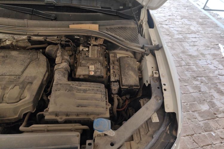 Used Volkswagen Tiguan L 2023 Restyled 330TSI Automatic Two-Wheel Drive R-Line Enhanced Comfort Version Engine Bay Left