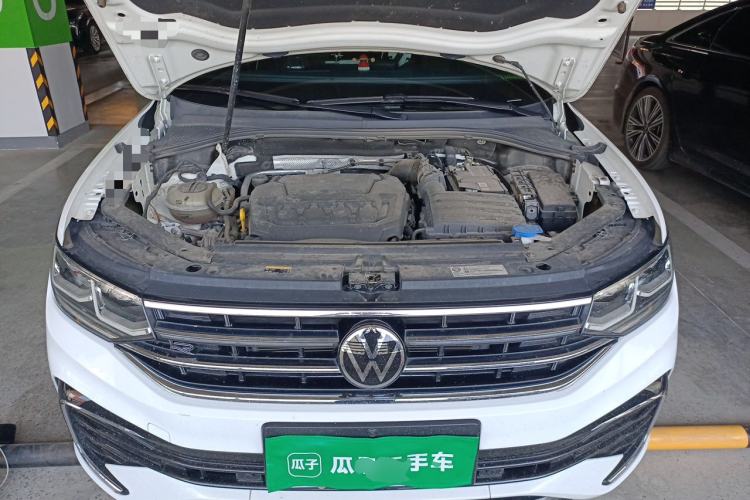 Used Volkswagen Tiguan L 2023 330TSI Automatic Two-Wheel Drive R-Line Flagship Edition Engine Bay