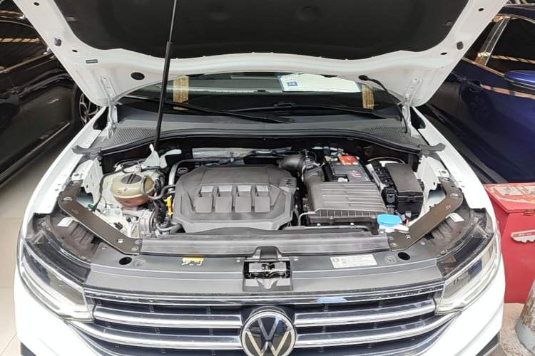Used Volkswagen Tiguan L 2023 330TSI Automatic Two-Wheel Drive Comfort Edition Engine Bay