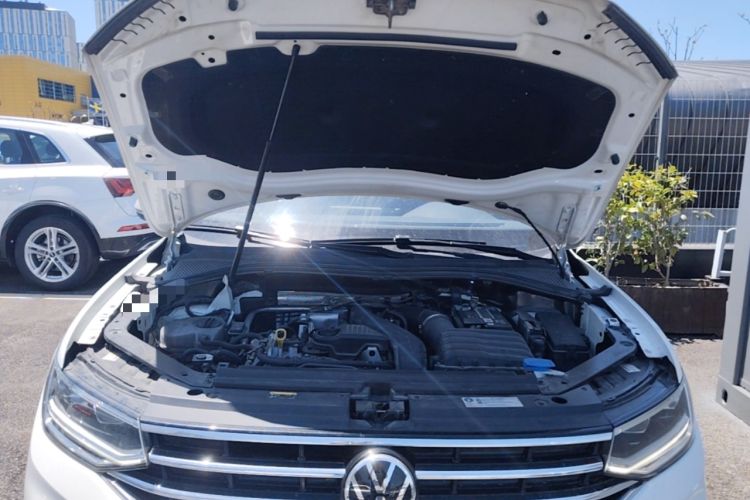 Used Volkswagen Tiguan L 2023 300TSI Automatic Two-Wheel Drive Smart Edition Engine Bay