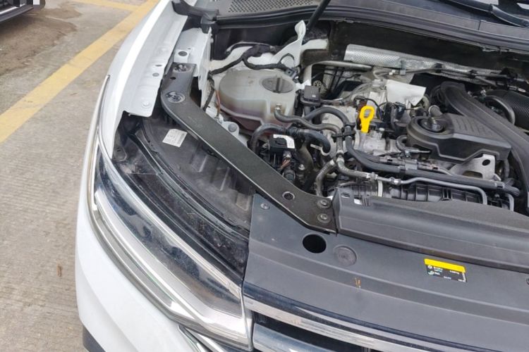Used Volkswagen Tiguan L 2023 300TSI Automatic Two-Wheel Drive Smart Edition Engine Bay Right