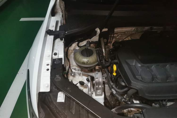 Used Volkswagen Tiguan L 2023 Restyled 330TSI Automatic Two-Wheel Drive R-Line Enhanced Comfort Version Engine Bay Right