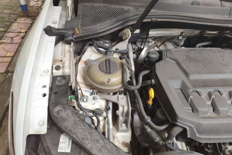 Used Volkswagen Tiguan L 2023 Restyled 330TSI Automatic Two-Wheel Drive R-Line Enhanced Comfort Version Engine Bay Right