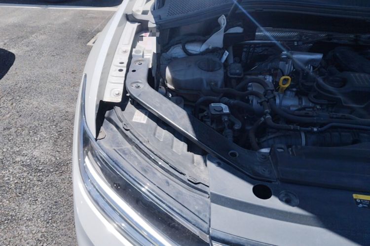 Used Volkswagen Tiguan L 2023 300TSI Automatic Two-Wheel Drive Smart Edition Engine Bay Right