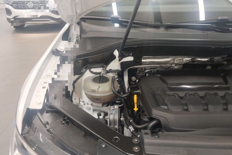 Used Volkswagen Tiguan L 2023 Facelift 380TSI Automatic All-Wheel Drive R-Line Flagship 7-Seater Engine Bay Right