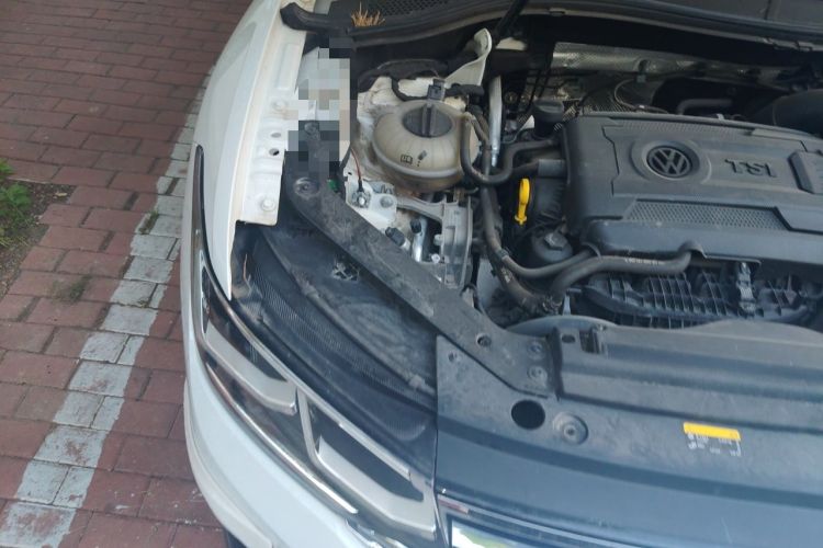 Used Volkswagen Tiguan L 2023 380TSI Automatic All-Wheel Drive R-Line Flagship 7-Seater Engine Bay Right