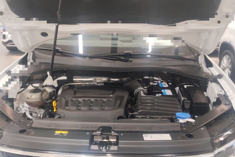 Used Volkswagen Tiguan L 2023 Facelift 380TSI Automatic All-Wheel Drive R-Line Flagship 7-Seater Engine Bay