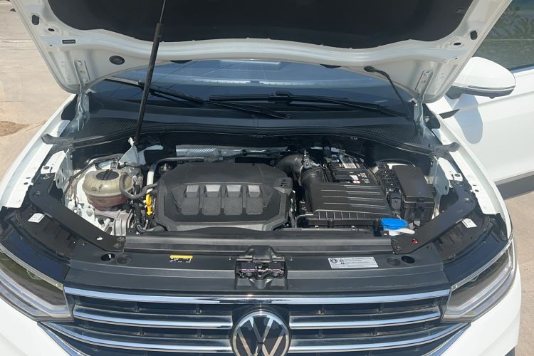 Used Volkswagen Tiguan L 2023 330TSI Automatic Two-Wheel Drive Smart Edition Engine Bay