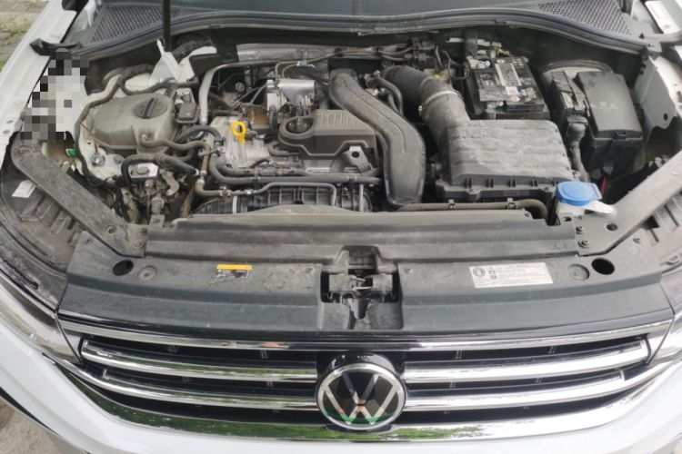 Used Volkswagen Tiguan L 2023 300TSI Automatic Two-Wheel Drive Smart Edition Engine Bay