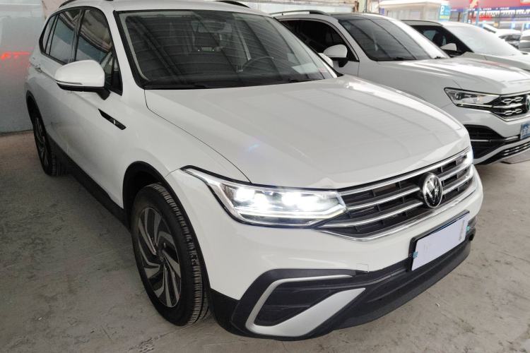 Used Volkswagen Tiguan L 2023 330TSI Automatic Two-Wheel Drive Comfort Edition Exterior 2
