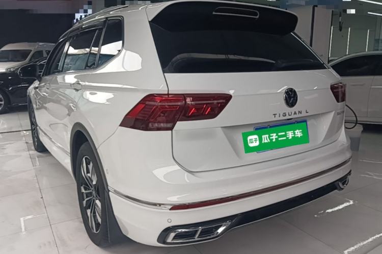 Used Volkswagen Tiguan L 2023 Restyled 330TSI Automatic Two-Wheel Drive R-Line Enhanced Comfort Version Exterior 2