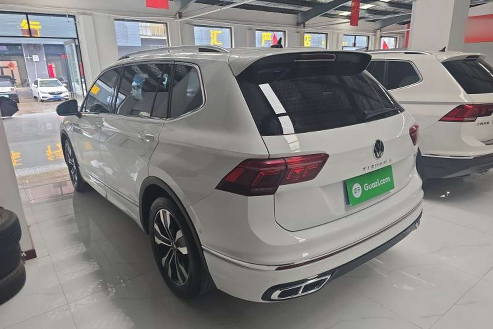 Used Volkswagen Tiguan L 2023 330TSI Automatic Two-Wheel Drive R-Line Enjoyment Edition Exterior 2