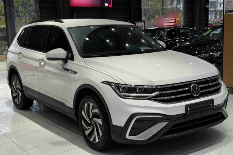 Used Volkswagen Tiguan L 2023 330TSI Automatic Two-Wheel Drive Comfort Edition Exterior 5