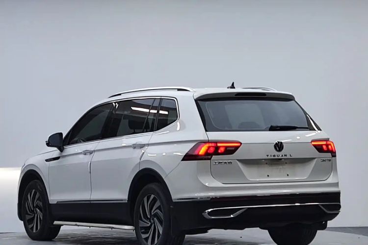 Used Volkswagen Tiguan L 2023 280TSI Automatic Two-Wheel Drive Trendy Innovation Limited Edition Exterior 5