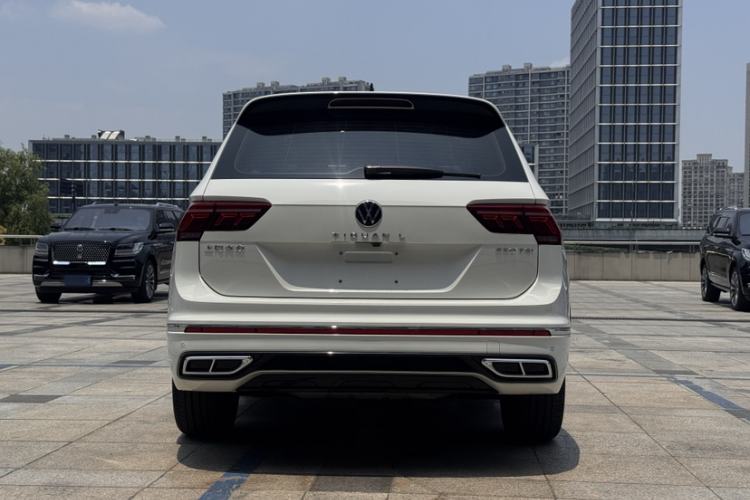 Used Volkswagen Tiguan L 2023 330TSI Automatic Two-Wheel Drive R-Line Enjoyment Edition Exterior 6