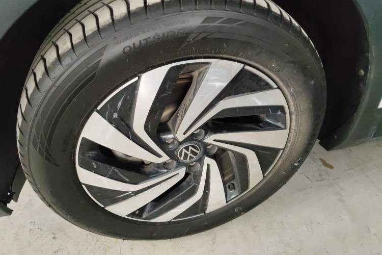Used Volkswagen Tiguan L 2023 330TSI Automatic Two-Wheel Drive Comfort Edition Exterior 7