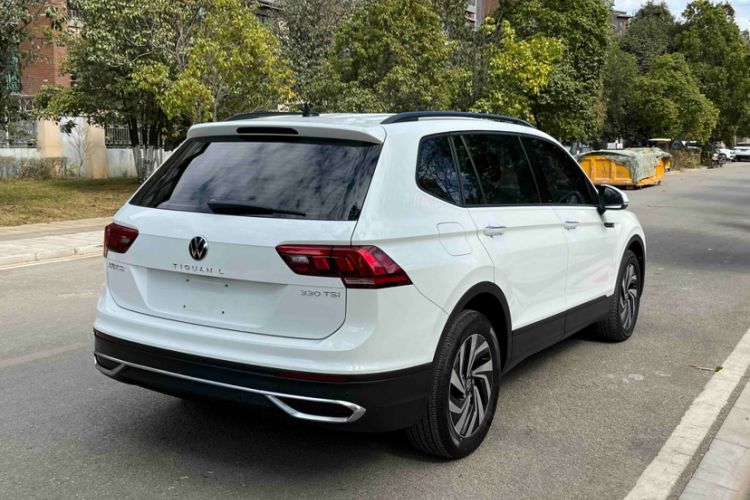 Used Volkswagen Tiguan L 2023 330TSI Automatic Two-Wheel Drive Comfort Edition Exterior 9