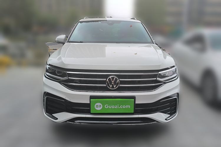 Used Volkswagen Tiguan L 2023 Restyled 330TSI Automatic Two-Wheel Drive R-Line Enhanced Comfort Version Front