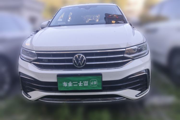 Used Volkswagen Tiguan L 2023 330TSI Automatic Two-Wheel Drive R-Line Enjoyment Edition Front