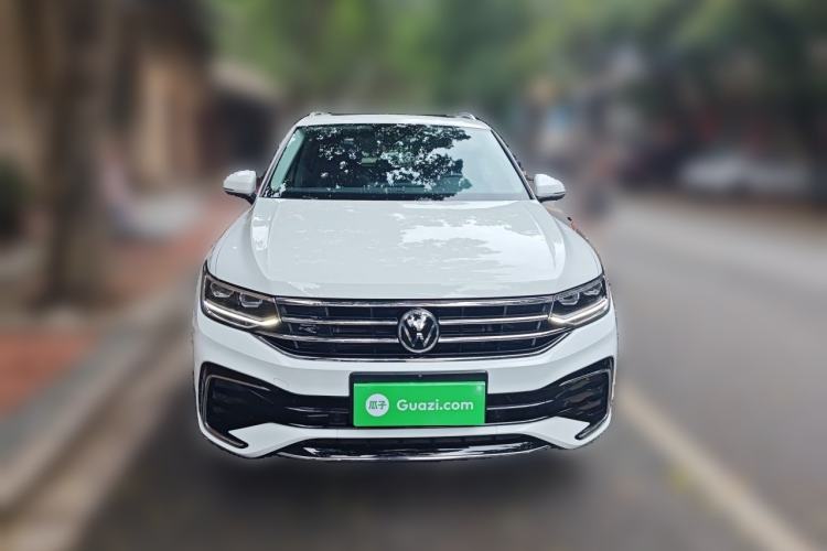 Used Volkswagen Tiguan L 2023 Restyled 330TSI Automatic Two-Wheel Drive R-Line Enhanced Comfort Version Front