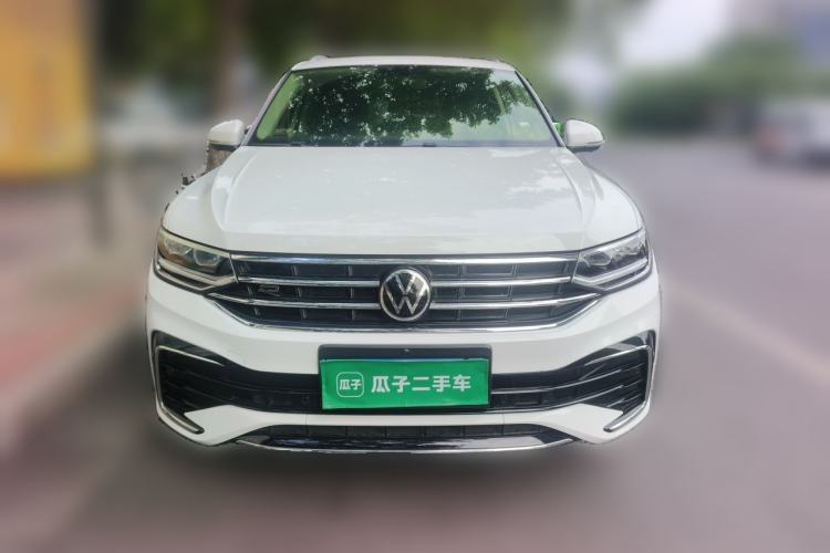 Used Volkswagen Tiguan L 2023 Restyled 330TSI Automatic Two-Wheel Drive R-Line Enhanced Comfort Version Front
