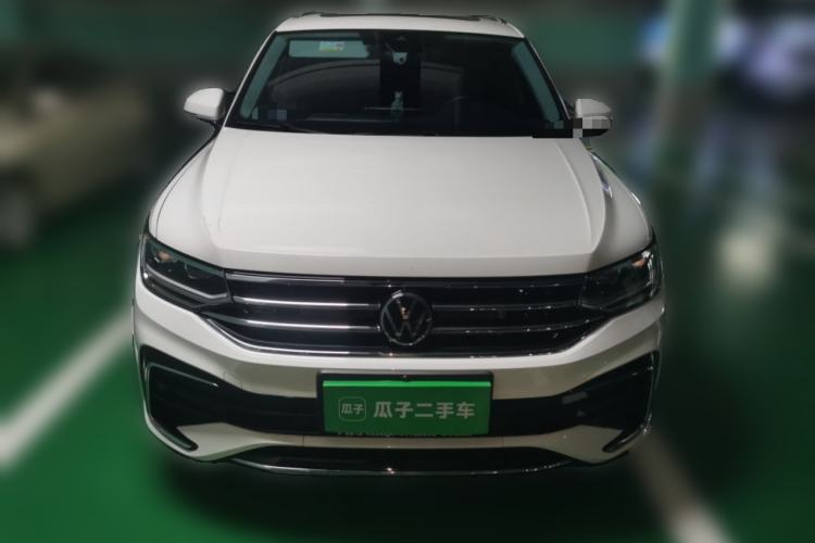 Used Volkswagen Tiguan L 2023 Restyled 330TSI Automatic Two-Wheel Drive R-Line Enhanced Comfort Version Front