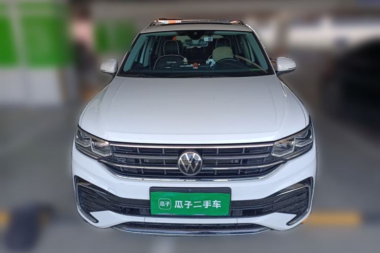 Used Volkswagen Tiguan L 2023 330TSI Automatic Two-Wheel Drive R-Line Flagship Edition Front