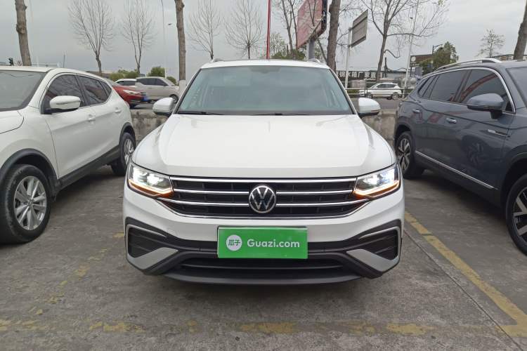 Used Volkswagen Tiguan L 2023 300TSI Automatic Two-Wheel Drive Smart Edition Front