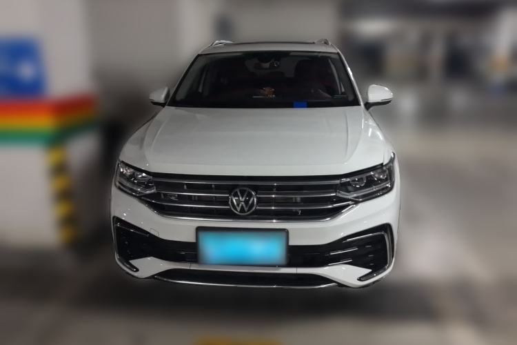 Used Volkswagen Tiguan L 2023 Restyled 330TSI Automatic Two-Wheel Drive R-Line Enhanced Comfort Version Front